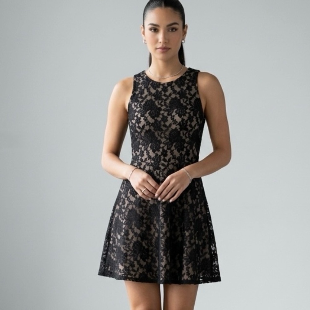 Nordstrom Socialite Floral Lace Fit & Flare Mini Dress in Black Women’s SZ M NWT